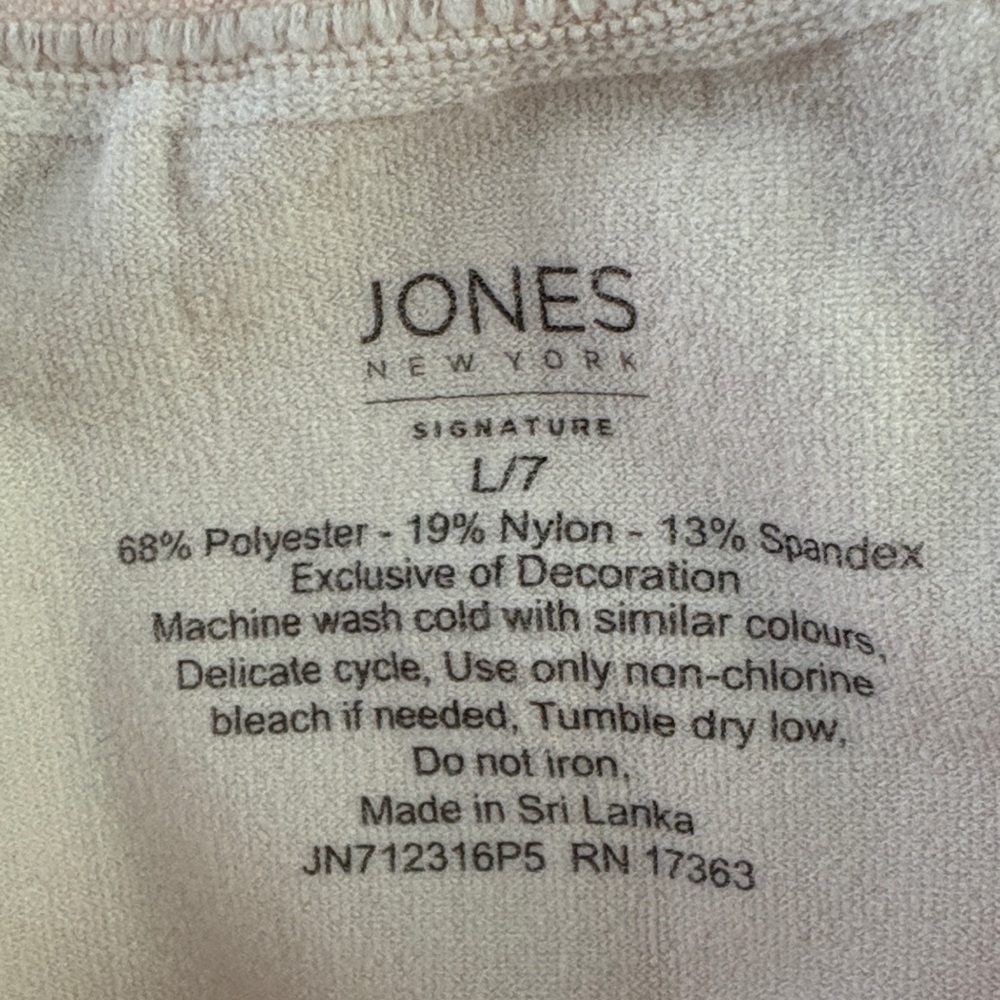 Jones New York Women's Panty Collection. 4 pair NWT - Picture 5 of 5